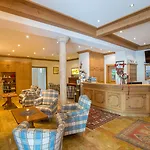 Lenz Hotel