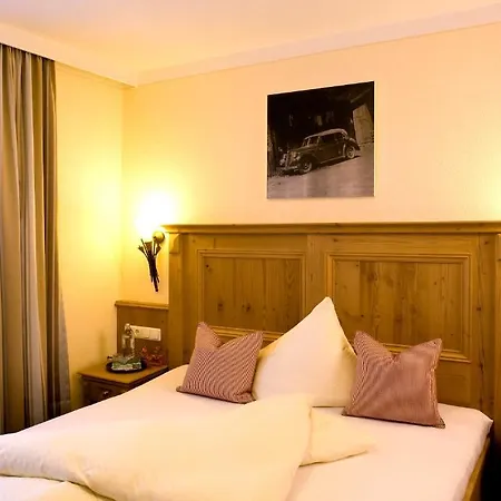 Lenz Hotell 4*